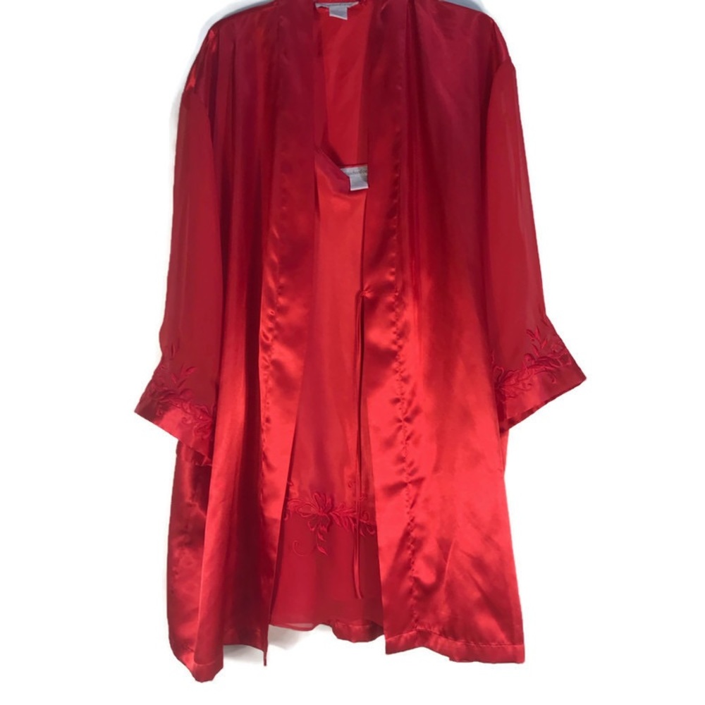 Maidenform Vintage 2 Piece set Robe & Nightgown Womens Size Large Red